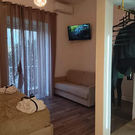 La Maison Di Luche' Apartament *